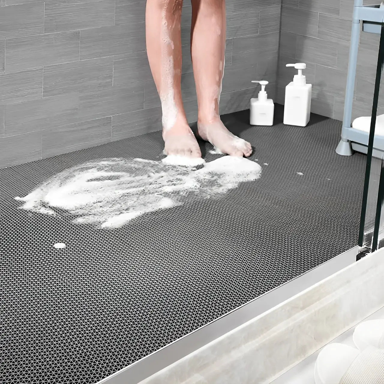 Tapis De Douche Triangulaire Antidérapant 80x80 Cm - PVC Doux Avec Ventouses - Pour Baignoire Et Douche Angle